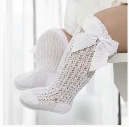 Princess Touch: Bow-Embellished Cotton Knee Socks for Baby Girls